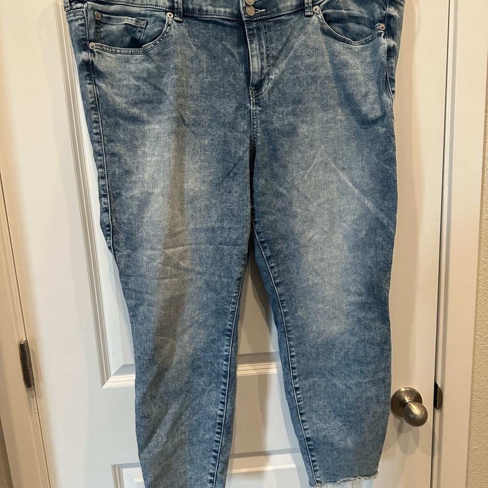 Torrid Skinny High Rise Jegging | Super Soft | Size: 22R